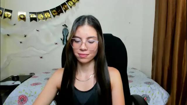 Image 4 of veronicamiller22 Stream on Chaturbate on 23 days ago