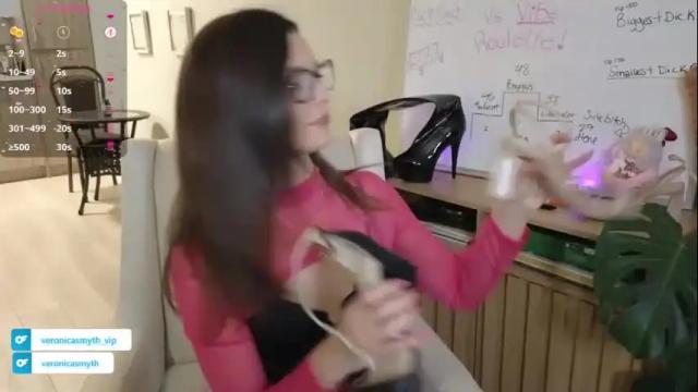 Image 12 of veronicasmyth Stream on Chaturbate on 1 month ago