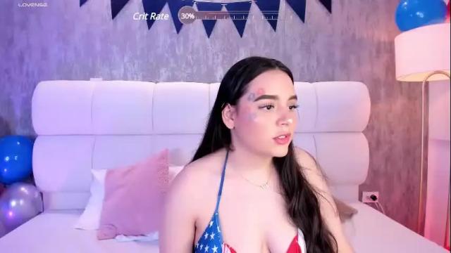 Image 2 of veroniicalodge1 Stream on Chaturbate on 6 months ago