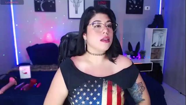 Image 2 of veronika_metalstar Stream on Chaturbate on 1 month ago