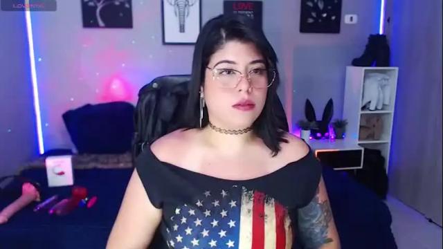 Image 4 of veronika_metalstar Stream on Chaturbate on 1 month ago