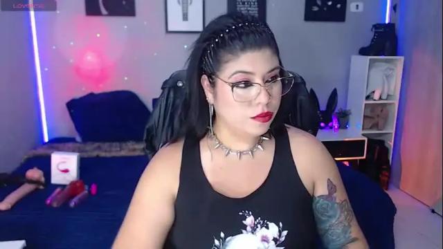 Thumbnail 1, veronika_metalstar's Stream at Chaturbate, 1 month ago
