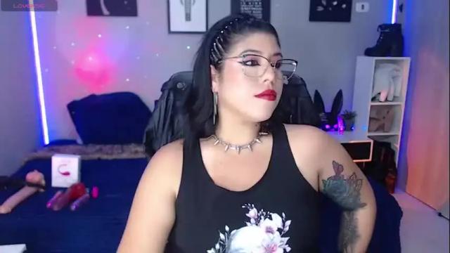 Image 7 of veronika_metalstar Stream on Chaturbate on 1 month ago