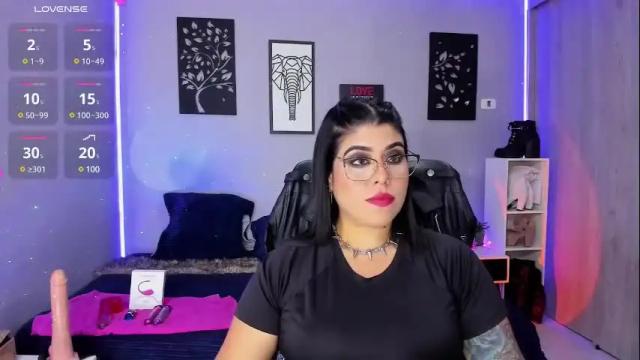 Image 7 of veronika_metalstar Stream on Chaturbate on 1 month ago