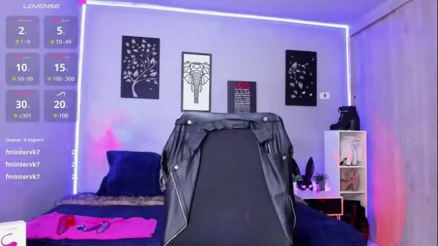 Image 12 of veronika_metalstar Stream on Chaturbate on 24 days ago