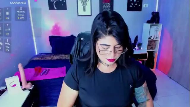 Image 2 of veronika_metalstar Stream on Chaturbate on 13 days ago