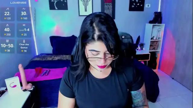 Image 6 of veronika_metalstar Stream on Chaturbate on 13 days ago