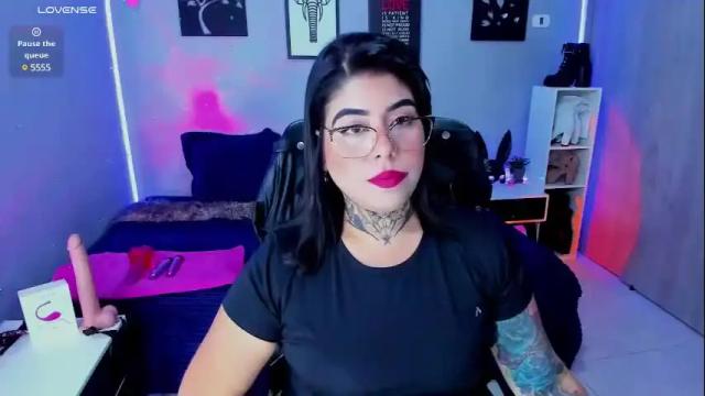 Image 7 of veronika_metalstar Stream on Chaturbate on 13 days ago