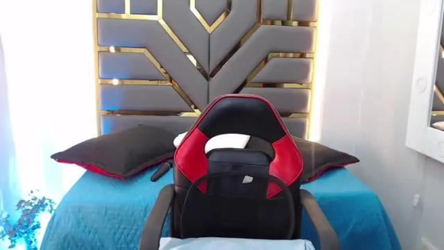Image 3 of veronikawiills Stream on Chaturbate on 13 months ago