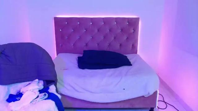 Image 3 of verorouse_ Stream on Chaturbate on 18 months ago