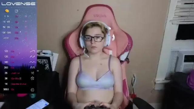 Image 2 of verosika_succubus Stream on Chaturbate on 13 months ago