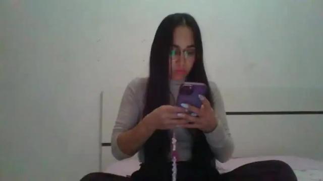 Image 4 of verozaid Stream on Chaturbate on 15 months ago