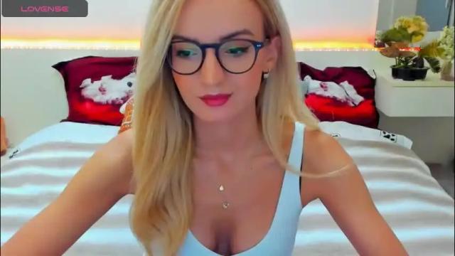 Thumbnail 1, verrasweet4u's Stream at Chaturbate, 1 month ago