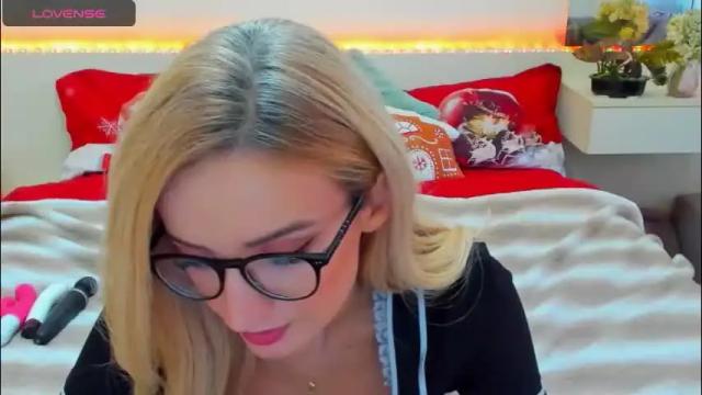 Image 2 of verrasweet4u Stream on Chaturbate on 1 month ago