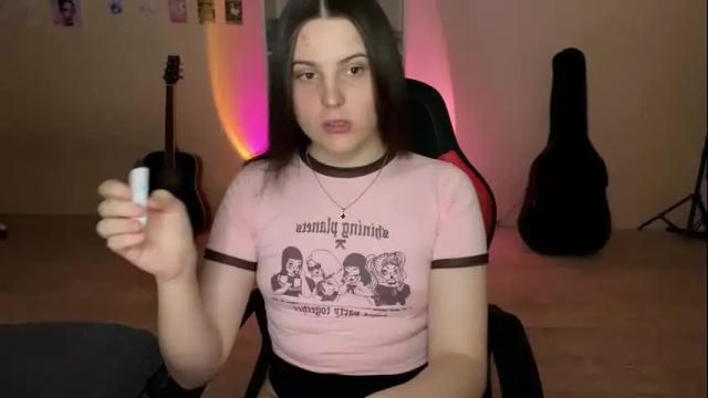 Image 4 of vertuliana Stream on Chaturbate on 6 days ago