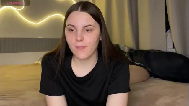 Image 3 of vertuliana Stream on Chaturbate on 2 months ago