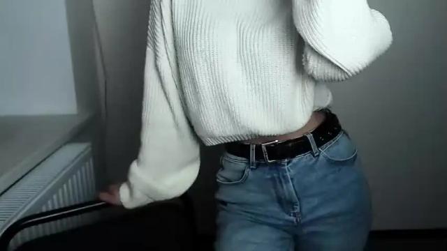 Image 6 of veryveryshygirl Stream on Chaturbate on 12 months ago