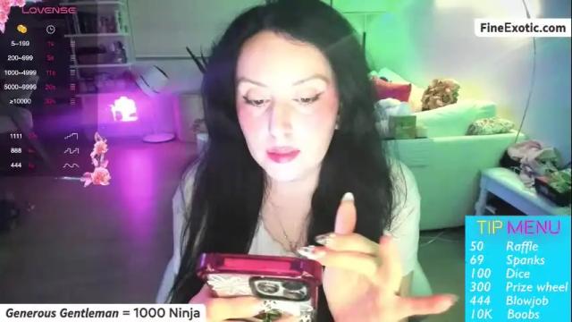 Image 10 of vesafine Stream on Chaturbate on 1 month ago