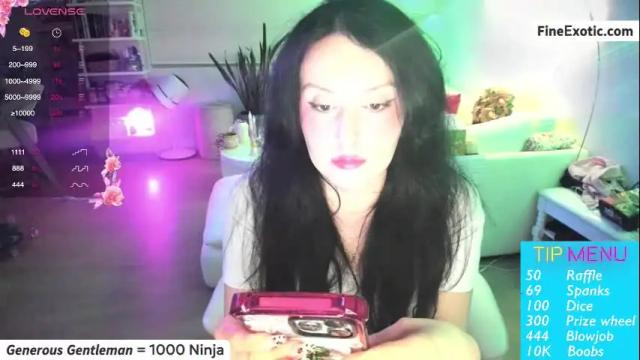 Image 8 of vesafine Stream on Chaturbate on 1 month ago