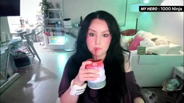 Image 3 of vesafine Stream on Chaturbate on 1 month ago