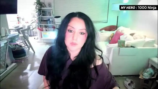 Image 4 of vesafine Stream on Chaturbate on 1 month ago