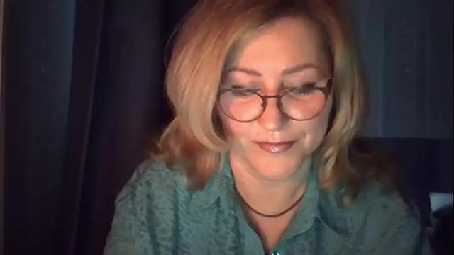 Image 2 of vestabest Stream on Chaturbate on 14 months ago
