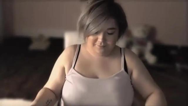 Image 6 of vi__vixen Stream on Chaturbate on 14 months ago