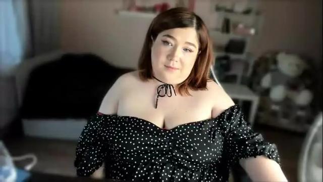 Image 11 of vi__vixen Stream on Chaturbate on 3 months ago