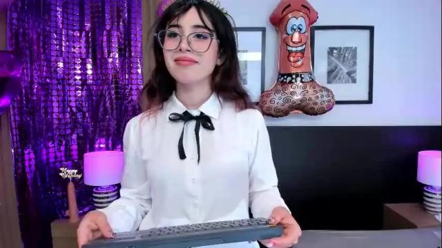 Image 3 of vi_anaya Stream on Chaturbate on 1 month ago