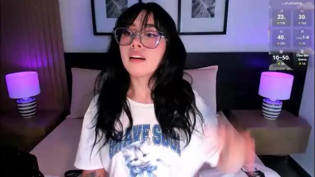 Image 2 of vi_anaya Stream on Chaturbate on 1 month ago