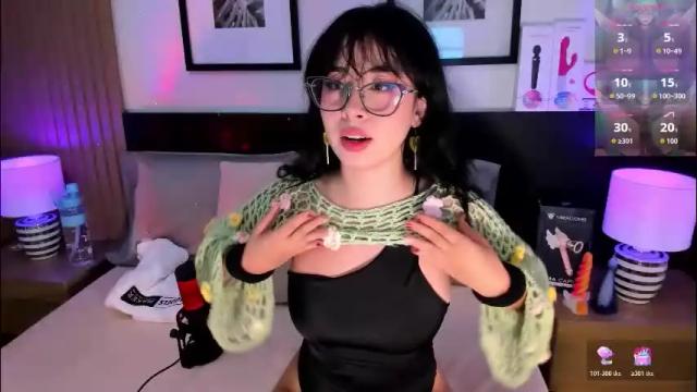 Image 2 of vi_anaya Stream on Chaturbate on 8 days ago