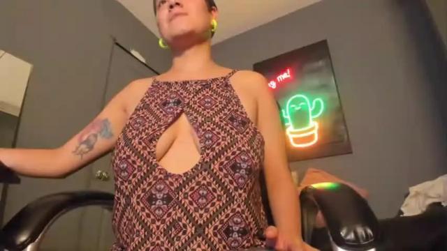 Image 11 of vi_campbell Stream on Chaturbate on 14 months ago