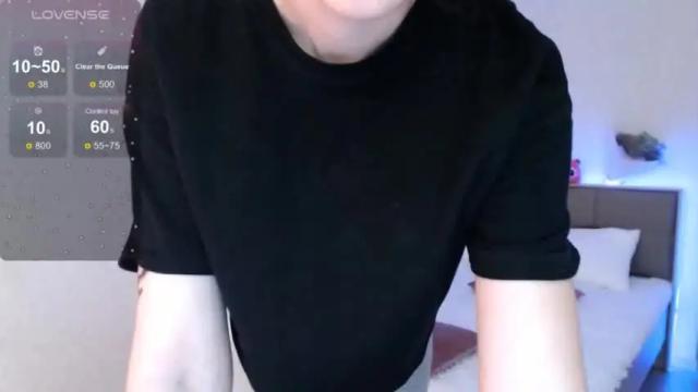 Image 12 of viamontte Stream on Chaturbate on 13 months ago