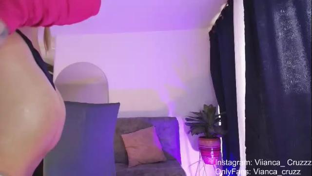 Image 4 of vianca_cruzz Stream on Chaturbate on 19 days ago