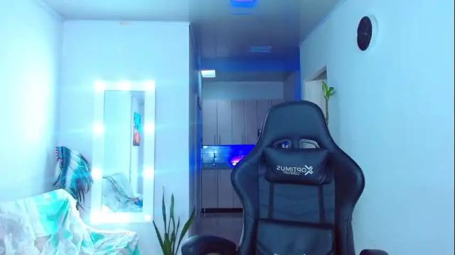Image 4 of viannca__ Stream on Chaturbate on 1 month ago