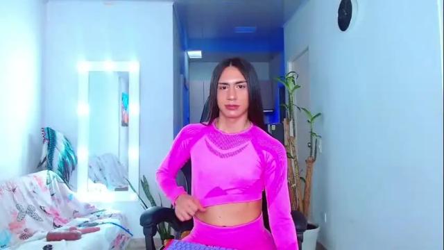 Image 2 of viannca__ Stream on Chaturbate on 14 days ago