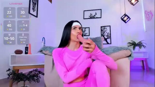 Image 4 of viannca__ Stream on Chaturbate on 14 days ago