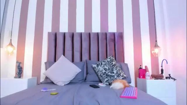 Image 11 of viannca__ Stream on Chaturbate on 17 days ago