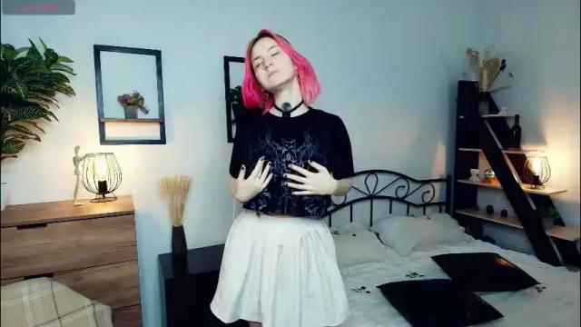 Image 7 of vibes_of_joy Stream on Chaturbate on 29 days ago