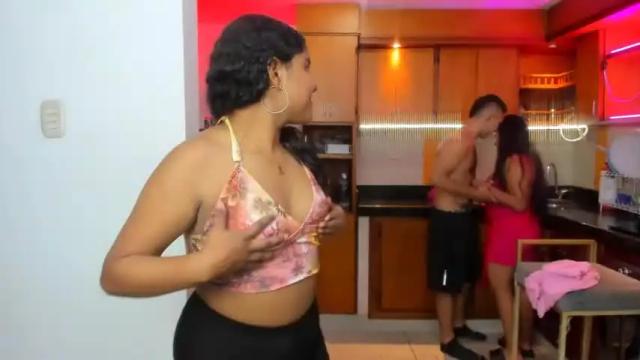 Image 2 of vibeshotlatin3 Stream on Chaturbate on 18 months ago