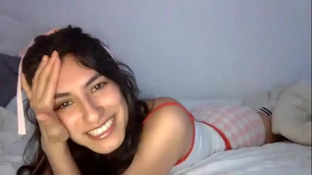 Image 11 of vibingwithchloe Stream on Chaturbate on 6 months ago