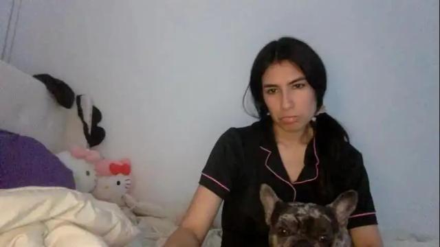 Image 4 of vibingwithchloe Stream on Chaturbate on 6 months ago