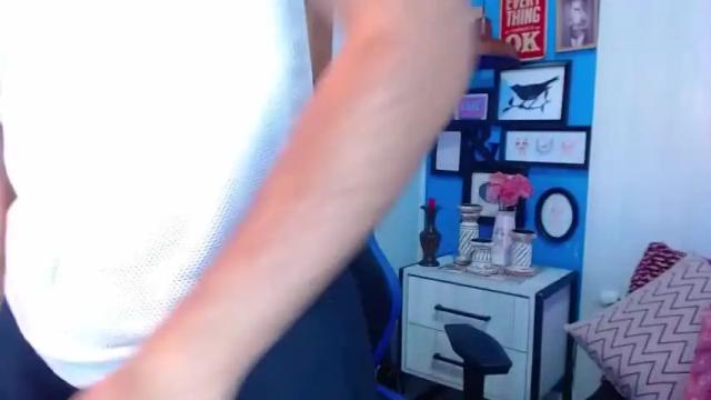 Image 11 of vicente_mendoza Stream on Chaturbate on 12 months ago