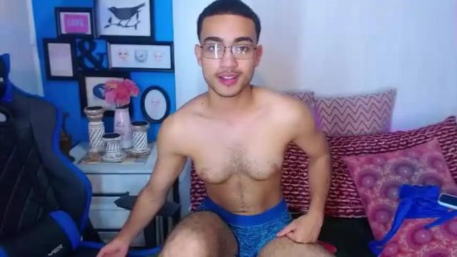 Image 11 of vicente_mendoza Stream on Chaturbate on 12 months ago