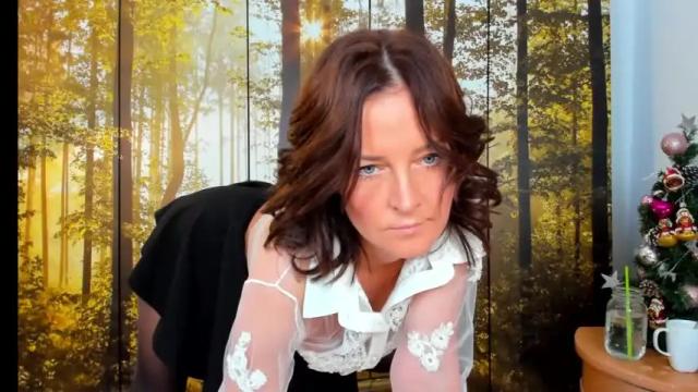 Image 7 of viciousqueen Stream on Chaturbate on 29 days ago