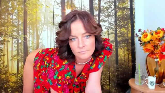 Image 3 of viciousqueen Stream on Chaturbate on 17 hours ago