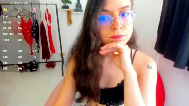 Image 8 of vicky_cristinax Stream on Chaturbate on 1 month ago