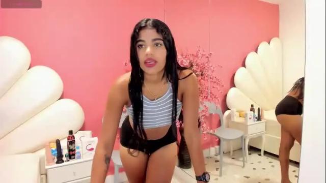 Image 12 of vicky_freedom Stream on Chaturbate on 6 months ago