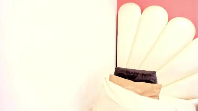 Image 2 of vicky_freedom Stream on Chaturbate on 6 months ago