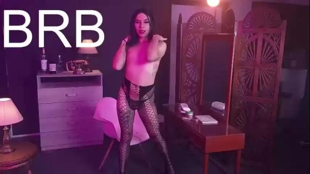 Image 3 of vicky_hot_x Stream on Chaturbate on 1 month ago